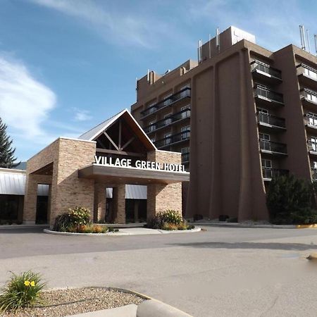 Riviera Village Green Hotel Complex Vernon Exterior photo